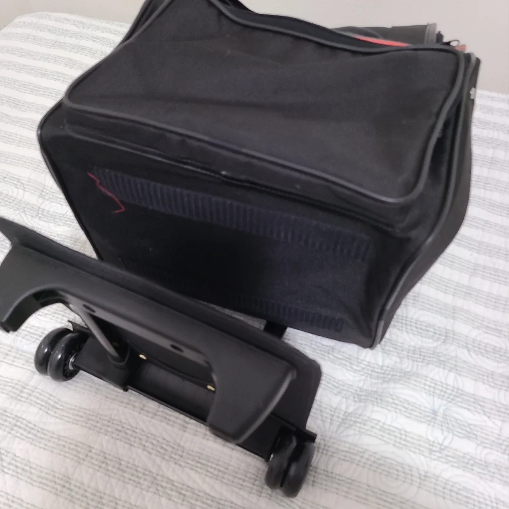 Dog/Cat/Pet Bag- Petote Travel wheel Bag: Rio black with stripes 13.75